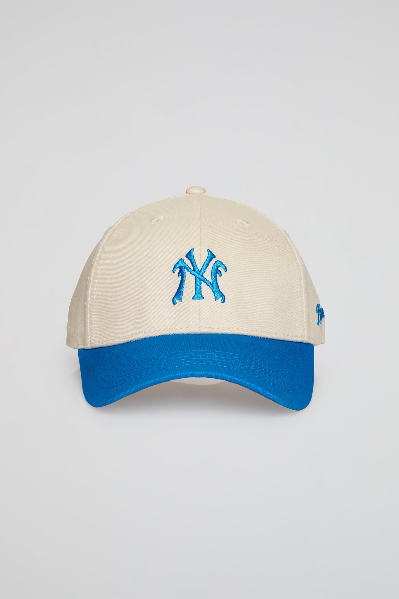 BHYPE HAT NY BEIGE BLUE LIGHT VISOR