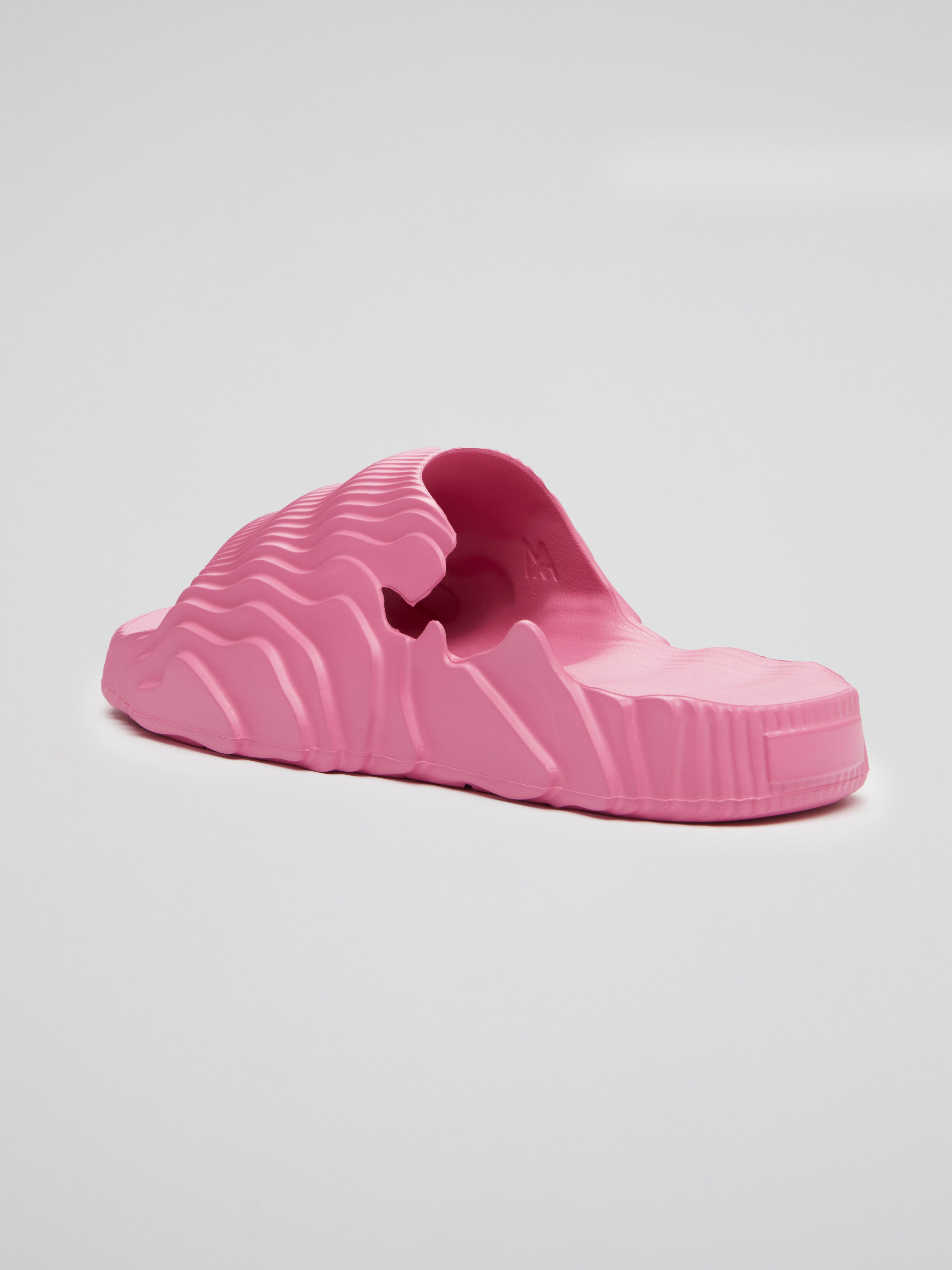 THE VALENTINE PINK NAMI SLIDES - THE AURACLES